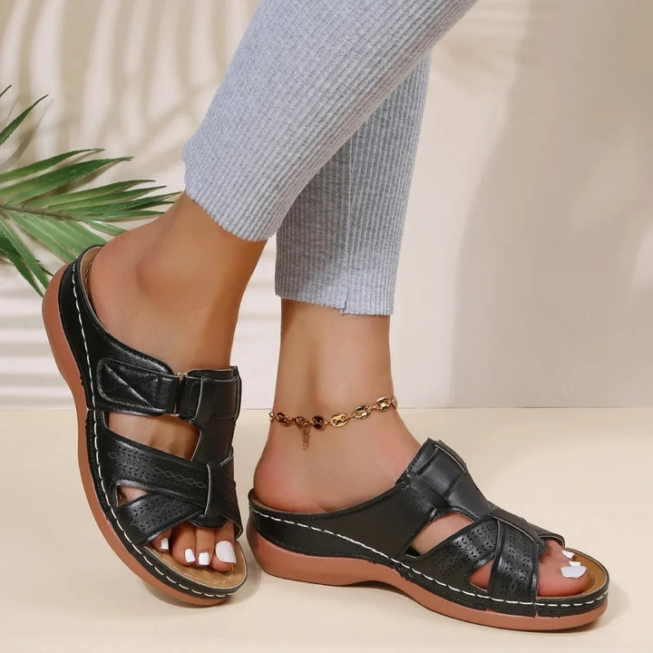 Imke | Women's Sandals with Buckle and Open Toe